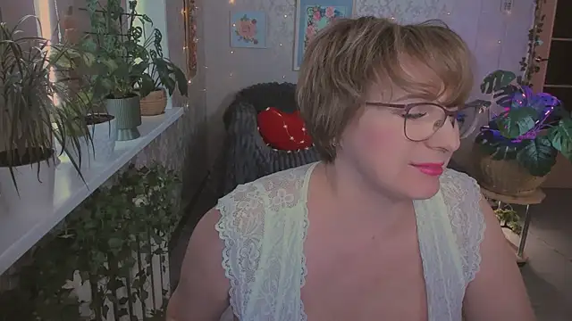 sugar vivien online show from February 5, 2026, 9:16 am