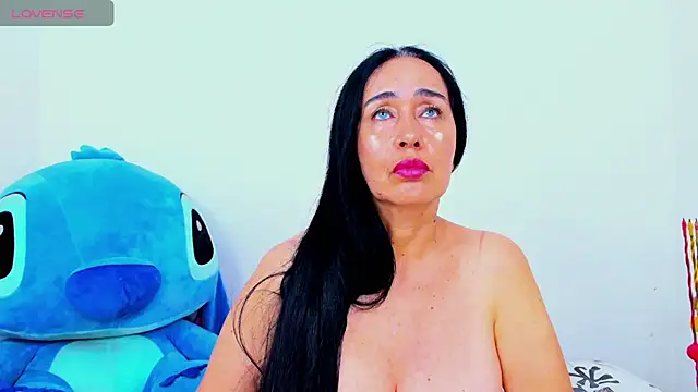 Snapshot of HorniestMilf chatting on April 21, 2026, 10:49 pm HorniestMilf online show from April 21, 2026, 10:49 pm