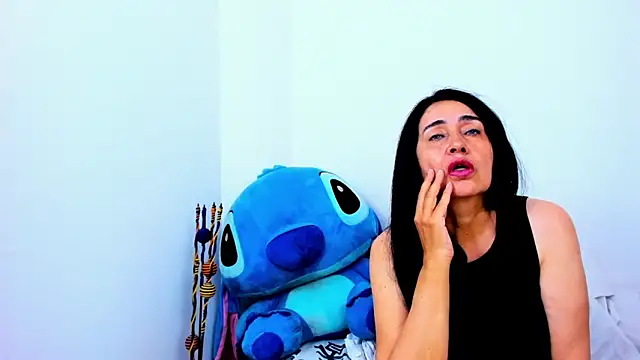 Snapshot of HorniestMilf chatting on May 30, 2026, 7:19 pm HorniestMilf online show from May 30, 2026, 7:19 pm