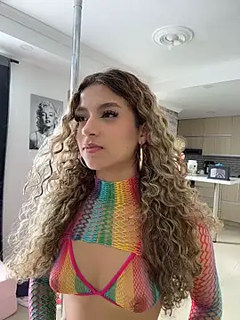 Snapshot of Melina-Smith chatting on December 19, 2025, 7:49 pm Melina-Smith online show from December 19, 2025, 7:49 pm