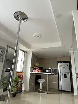 Snapshot of Melina-Smith chatting on January 11, 2026, 9:11 pm Melina-Smith online show from January 11, 2026, 9:11 pm