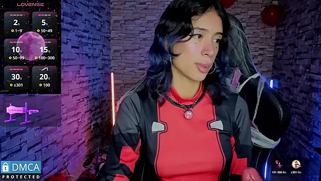 Snapshot of BellaOdisea chatting on October 24, 2025, 5:34 pm BellaOdisea online show from October 24, 2025, 5:34 pm