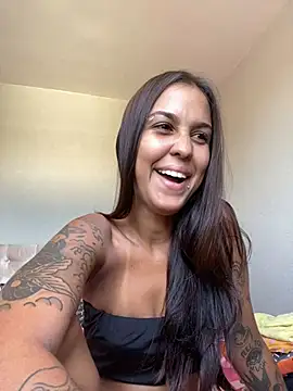 poliannaxx online show from February 19, 2025, 3:16 pm