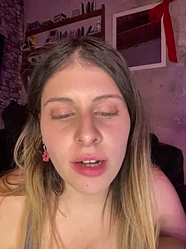 FlorBich online show from June 25, 2026, 5:12 am