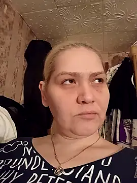 Snapshot of Minna_Jeannie chatting on December 6, 2024, 3:35 am Minna Jeannie online show from December 6, 2024, 3:35 am
