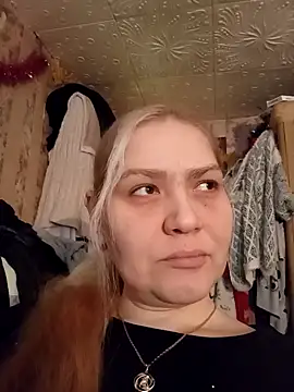 Snapshot of Minna_Jeannie chatting on December 23, 2024, 3:29 am Minna Jeannie online show from December 23, 2024, 3:29 am