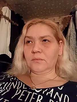 Snapshot of Minna_Jeannie chatting on January 8, 2026, 1:44 am Minna Jeannie online show from January 8, 2026, 1:44 am