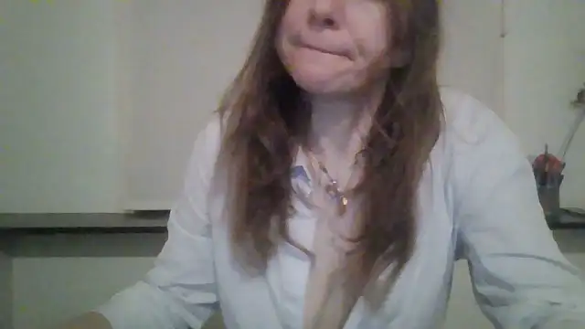 JasmineGlamour online show from February 6, 2026, 12:50 am