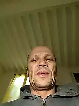 wedge75 online show from October 12, 2025, 8:48 am