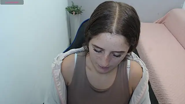 valerie diaz1 online show from February 7, 2026, 1:41 pm