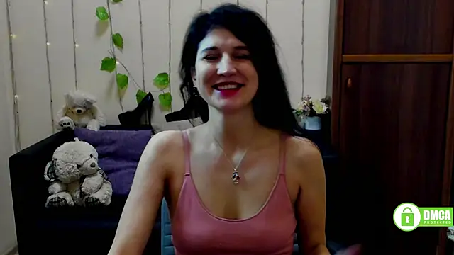 Snapshot of Alianna_Solo_Kisses chatting on March 5, 2025, 6:33 am Alianna Solo Kisses online show from March 5, 2025, 6:33 am