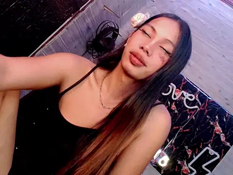 whiteladyboy online show from September 30, 2025, 8:59 pm