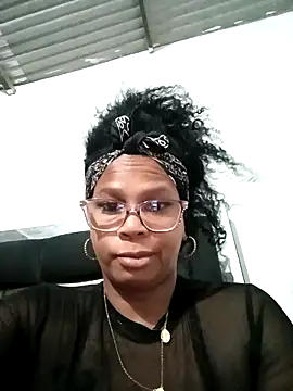 Snapshot of Melanie_candy_ chatting on October 1, 2025, 10:02 pm Melanie candy online show from October 1, 2025, 10:02 pm