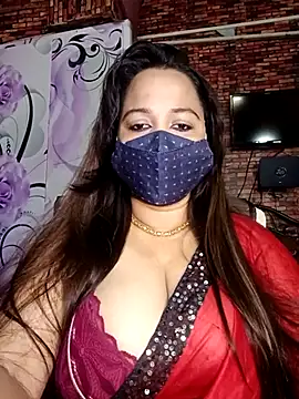 albelasummi702 online show from October 18, 2025, 2:24 am