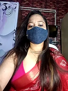 albelasummi702 online show from March 19, 2025, 4:25 am