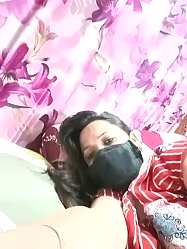 albelasummi702 online show from March 18, 2025, 12:50 pm