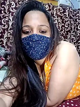 albelasummi702 online show from February 5, 2025, 5:09 am