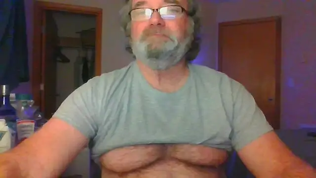 Snapshot of Doherty10 chatting on January 15, 2026, 8:29 am Doherty10 online show from January 15, 2026, 8:29 am