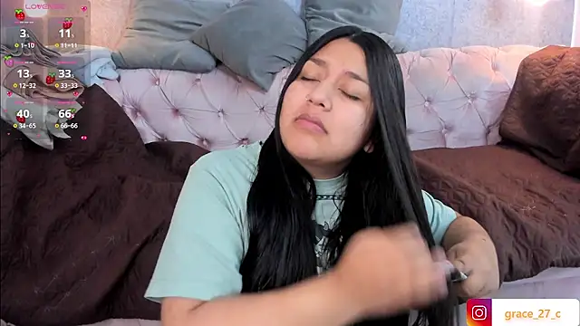 Snapshot of grace77__ chatting on February 25, 2026, 12:27 pm grace77 online show from February 25, 2026, 12:27 pm