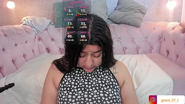 Snapshot of grace77__ chatting on February 4, 2026, 12:11 pm grace77 online show from February 4, 2026, 12:11 pm