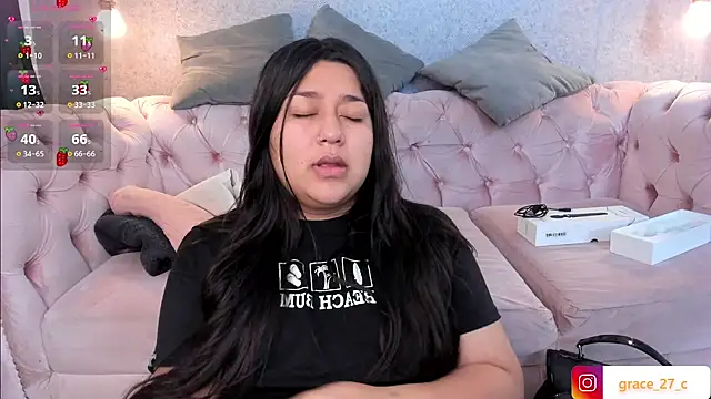 Snapshot of grace77__ chatting on March 2, 2026, 12:12 pm grace77 online show from March 2, 2026, 12:12 pm