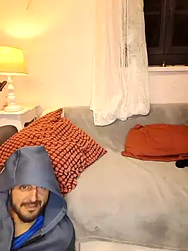 Jade Emeraud online show from February 6, 2025, 7:40 pm