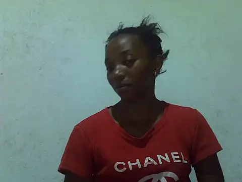 ElianeHot online show from February 14, 2026, 6:30 pm