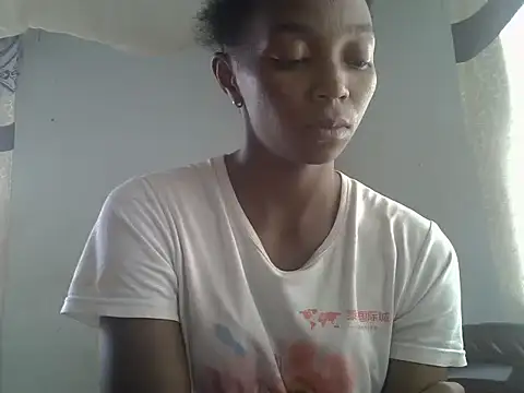 ElianeHot online show from January 14, 2026, 9:02 am