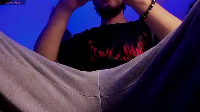 s sven03 online show from March 26, 2026, 1:48 am