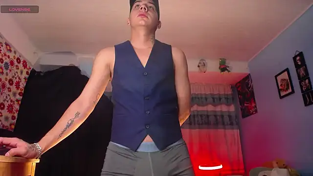 Snapshot of mexican_cum chatting on May 9, 2026, 1:42 am mexican cum online show from May 9, 2026, 1:42 am