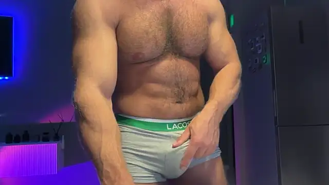 Snapshot of KarlosRichi chatting on December 20, 2025, 6:55 pm KarlosRichi online show from December 20, 2025, 6:55 pm