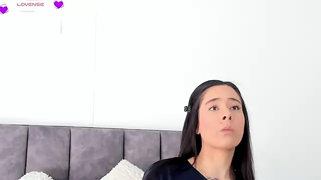 Snapshot of VeronicaTonu chatting on February 20, 2025, 3:19 pm VeronicaTonu online show from February 20, 2025, 3:19 pm