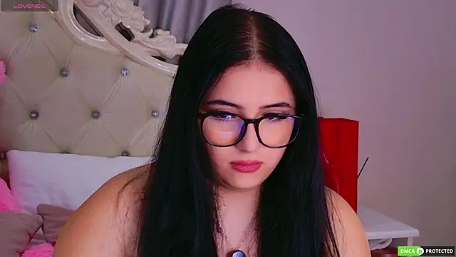Snapshot of JennyFerguson chatting on April 25, 2026, 6:27 pm JennyFerguson online show from April 25, 2026, 6:27 pm