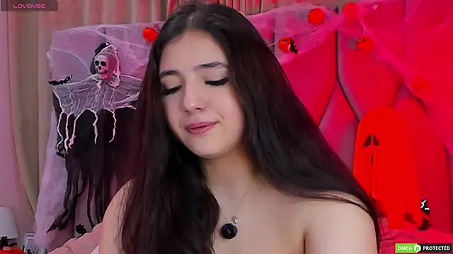 Snapshot of JennyFerguson chatting on October 22, 2025, 4:23 am JennyFerguson online show from October 22, 2025, 4:23 am