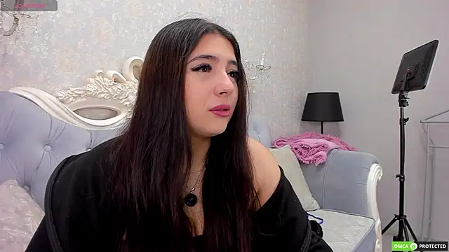 Snapshot of JennyFerguson chatting on November 3, 2025, 6:11 pm JennyFerguson online show from November 3, 2025, 6:11 pm