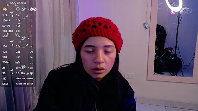 Snapshot of angelie_3 chatting on October 1, 2025, 9:40 pm angelie 3 online show from October 1, 2025, 9:40 pm