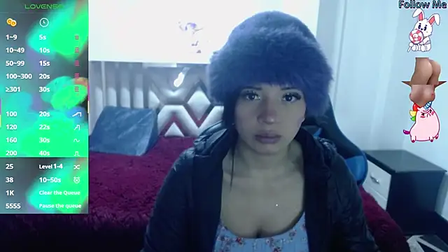 angelie 3 online show from November 27, 2025, 5:41 am