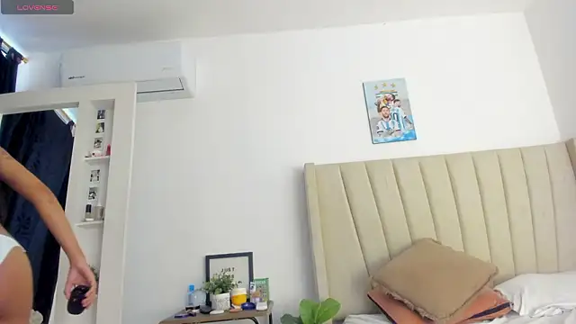 Mady-Edwards online show from February 10, 2026, 9:58 pm