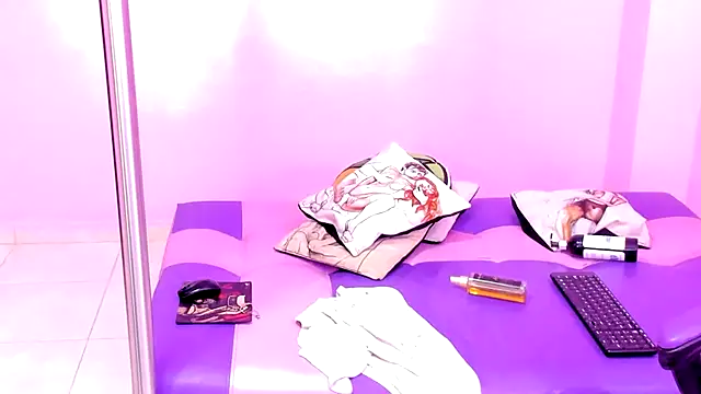 Snapshot of mature_dirty_squirt chatting on February 25, 2025, 12:38 pm mature dirty squirt online show from February 25, 2025, 12:38 pm