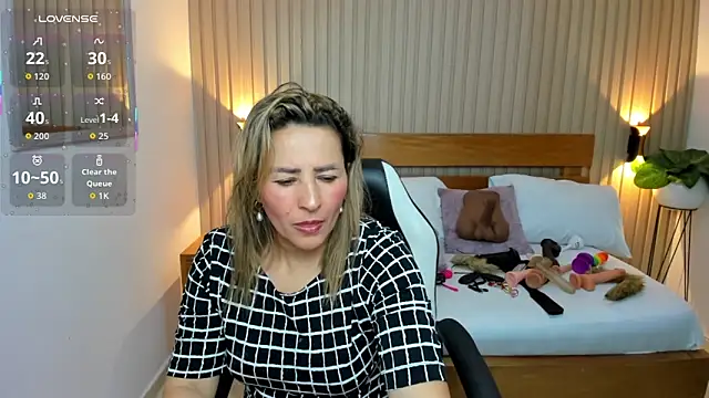 luciana ballesteros  online show from June 15, 2026, 12:05 pm