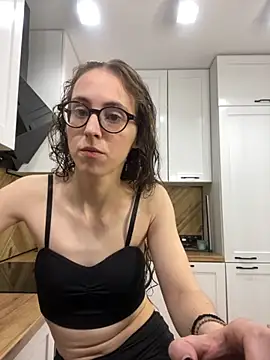 MartiniiSelenna online show from September 11, 2025, 5:51 am