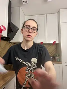 MartiniiSelenna online show from March 16, 2026, 6:39 am