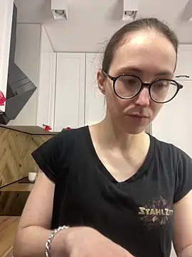 MartiniiSelenna online show from March 24, 2026, 6:46 am