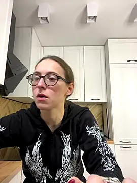 MartiniiSelenna online show from October 15, 2025, 5:39 am