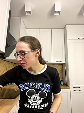 MartiniiSelenna online show from September 25, 2025, 5:57 am