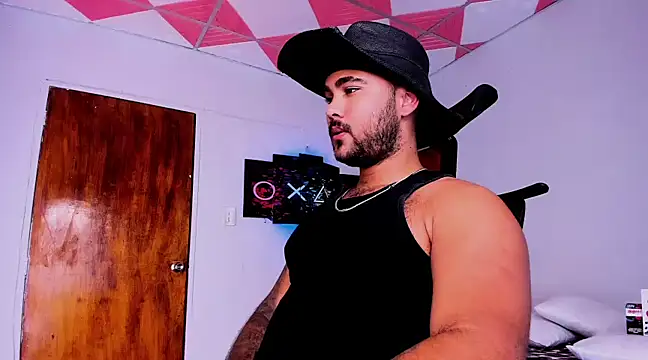 Snapshot of Sebas-hott chatting on January 19, 2025, 7:57 am Sebas-hott online show from January 19, 2025, 7:57 am