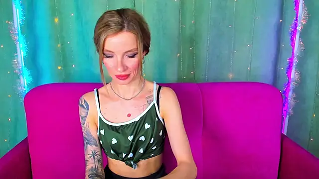 AlinaLovelyX online show from January 19, 2026, 1:42 am