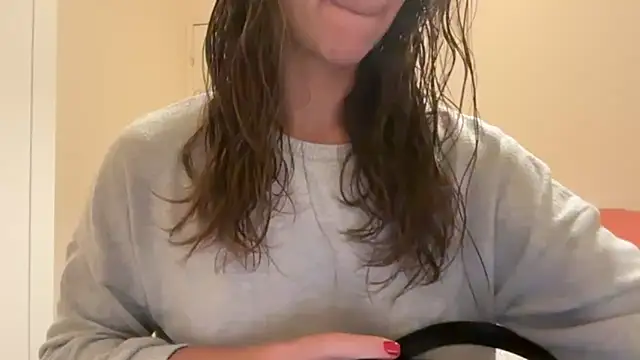 Kimpossible   online show from October 2, 2025, 8:01 pm