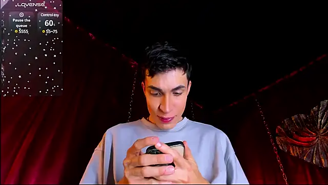 Snapshot of Angel_Snowhotxxx chatting on January 12, 2025, 10:12 pm Angel Snowhotxxx online show from January 12, 2025, 10:12 pm