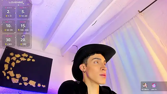 Snapshot of Angel_Snowhotxxx chatting on January 15, 2025, 4:43 pm Angel Snowhotxxx online show from January 15, 2025, 4:43 pm